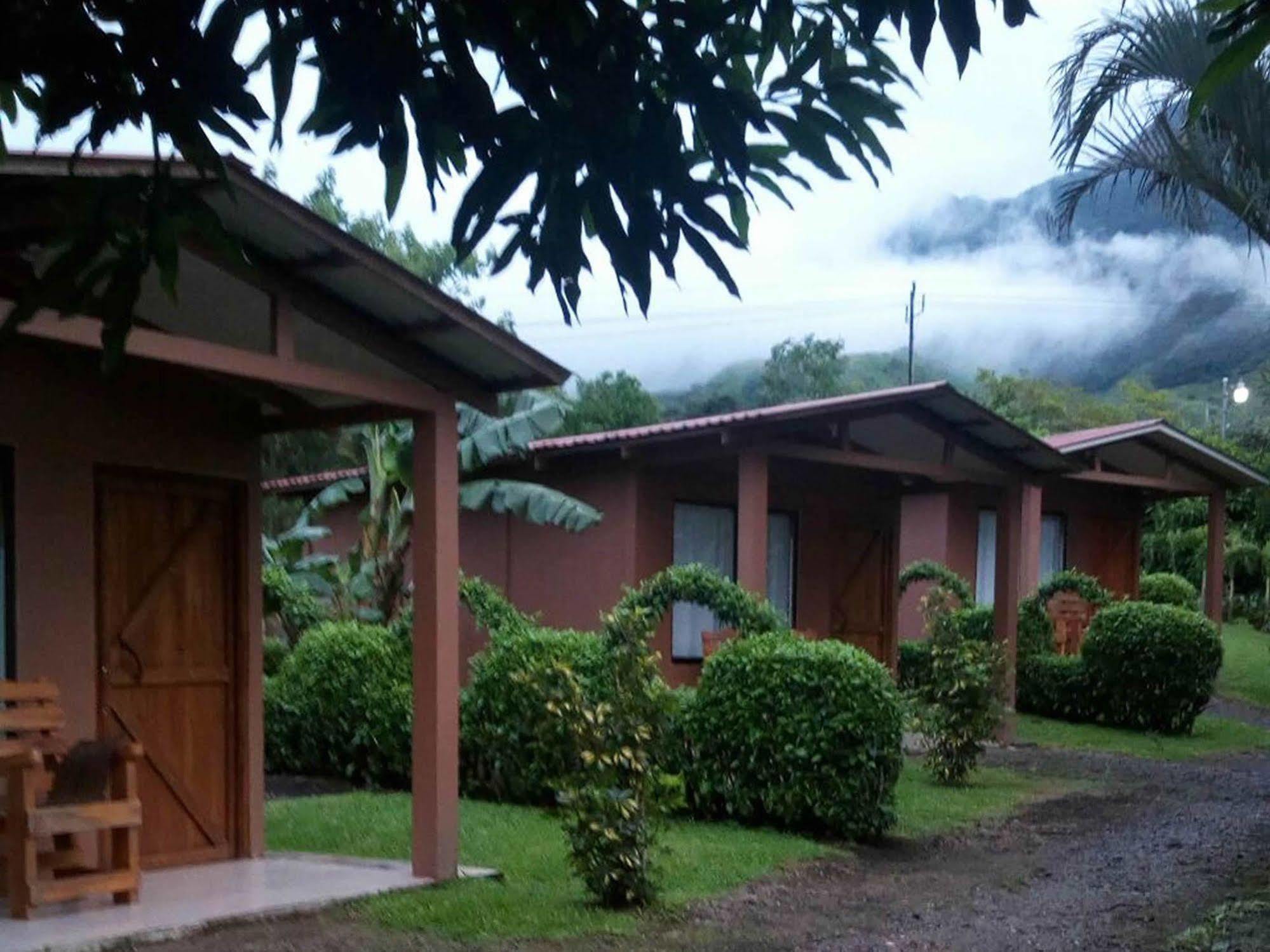 Paraiso Volcano Lodge Guayabo  Exterior foto