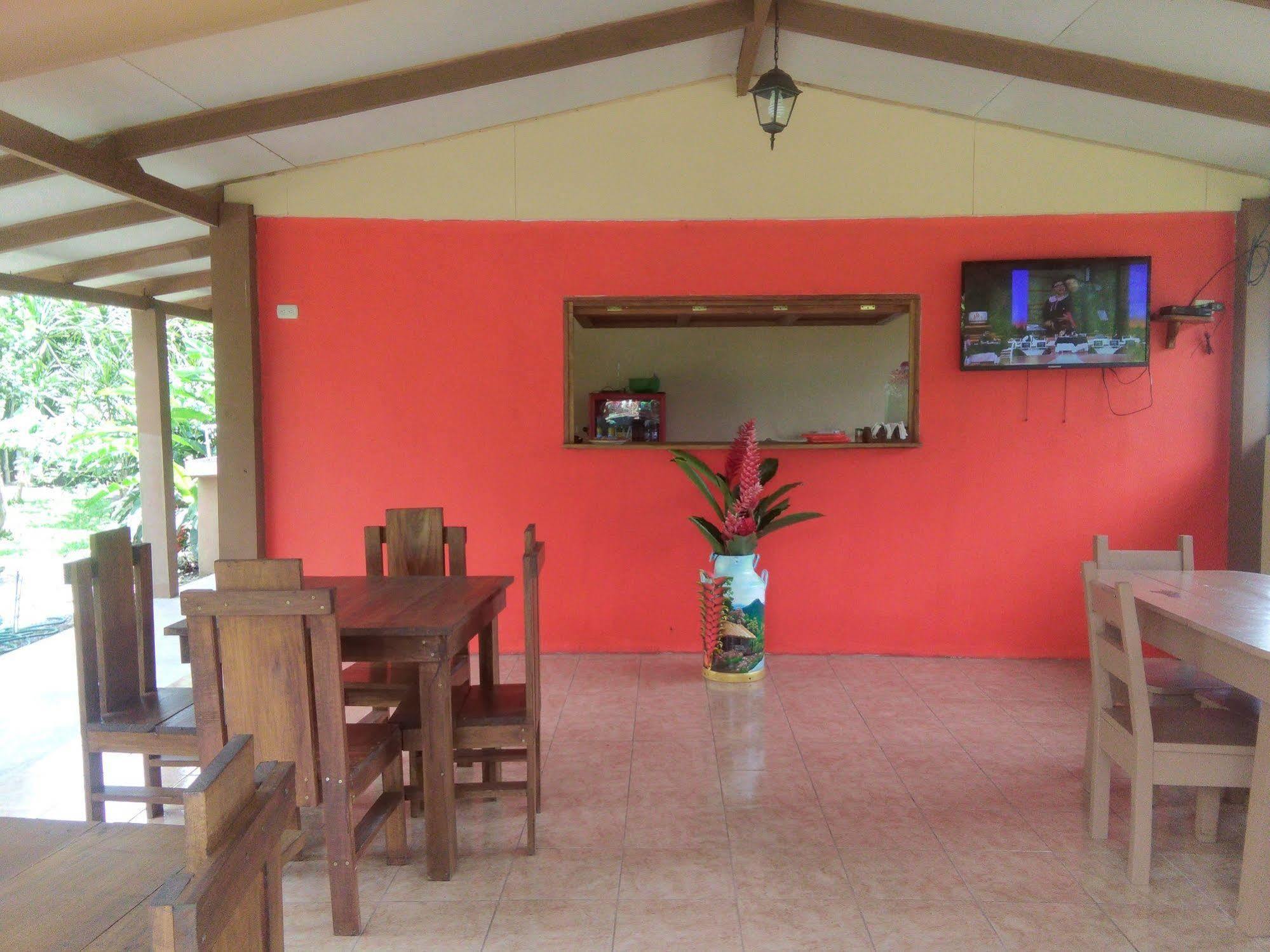 Paraiso Volcano Lodge Guayabo  Exterior foto