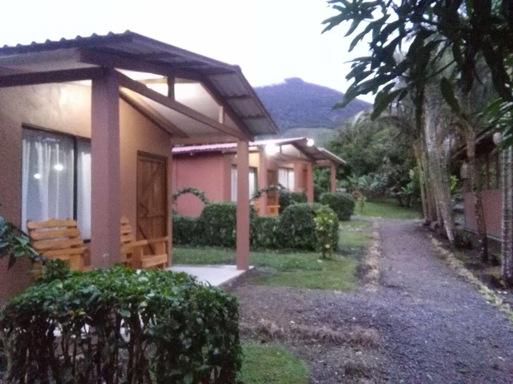 Paraiso Volcano Lodge Guayabo  Exterior foto